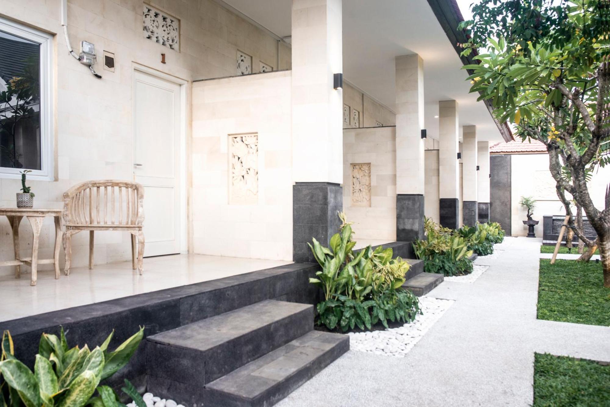 Hotel The Cozy Haven Sanur Exterior foto