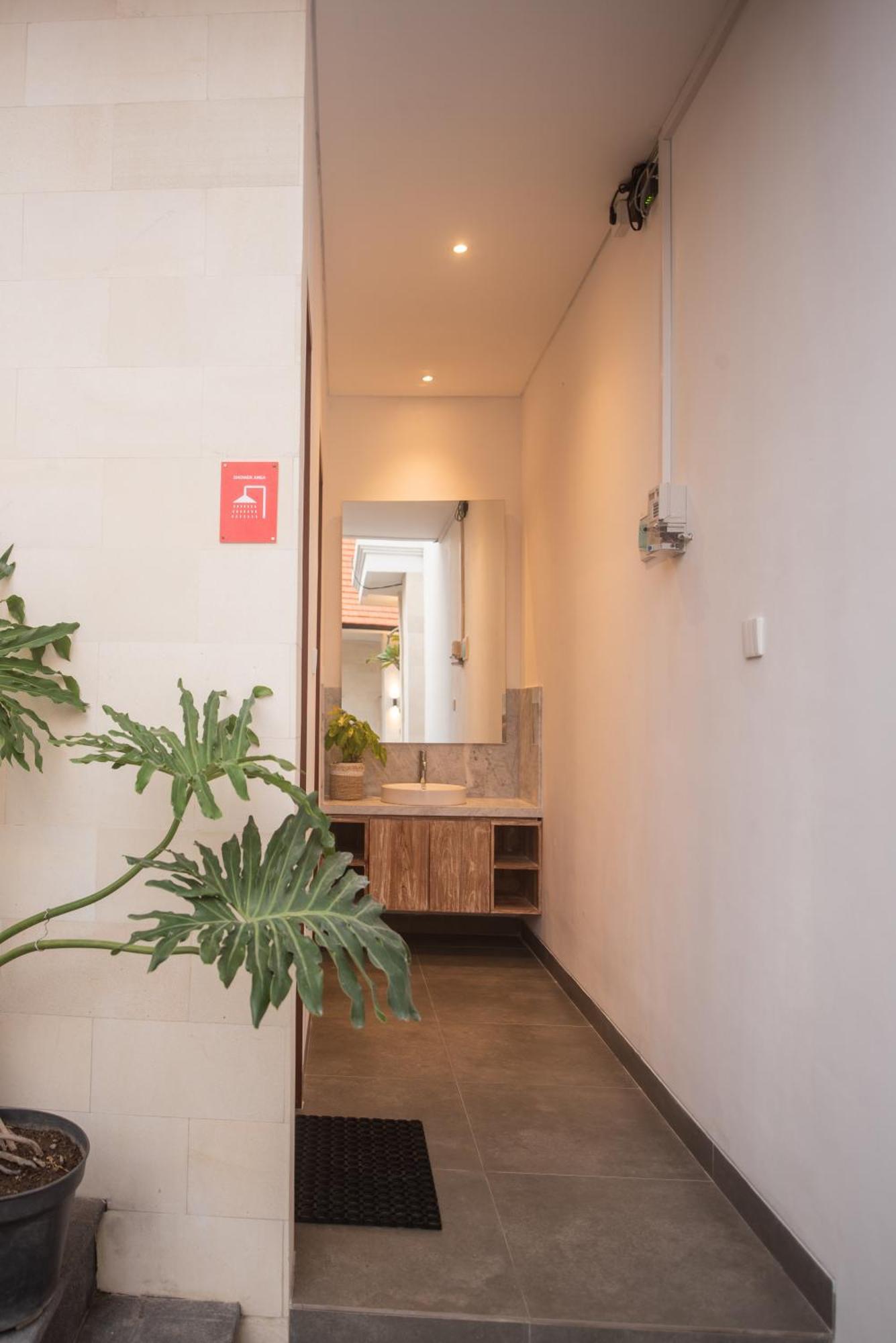 Hotel The Cozy Haven Sanur Exterior foto